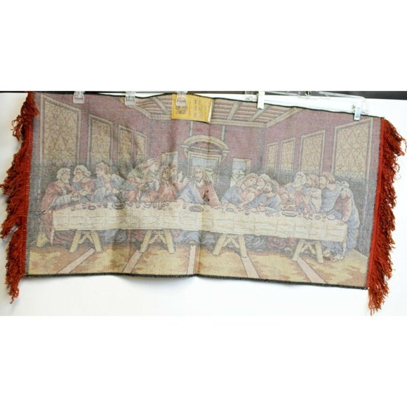 Vtg 70s P&C Last Supper Velvet Tapestry Wall Hanging 39x19 Red Fringe Religious - Picture 7 of 8
